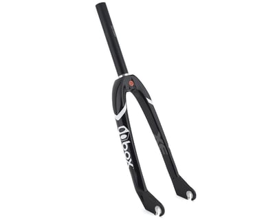 Box carbon outlet forks