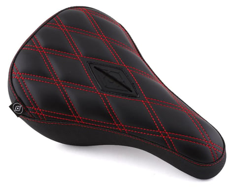 SCRATCH & DENT: Alienation Gripper Pivotal Seat (Black/Red)