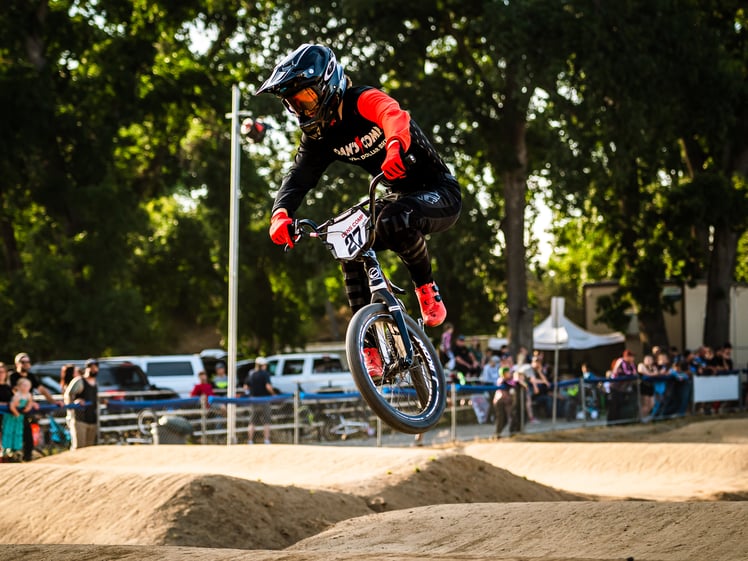 Race BMX