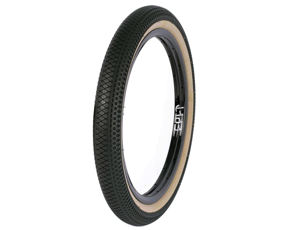 Cult Vans Wafflecup Tire (Black/Skinwall) (20) (2.4) (406 ISO) - Dan's  Comp