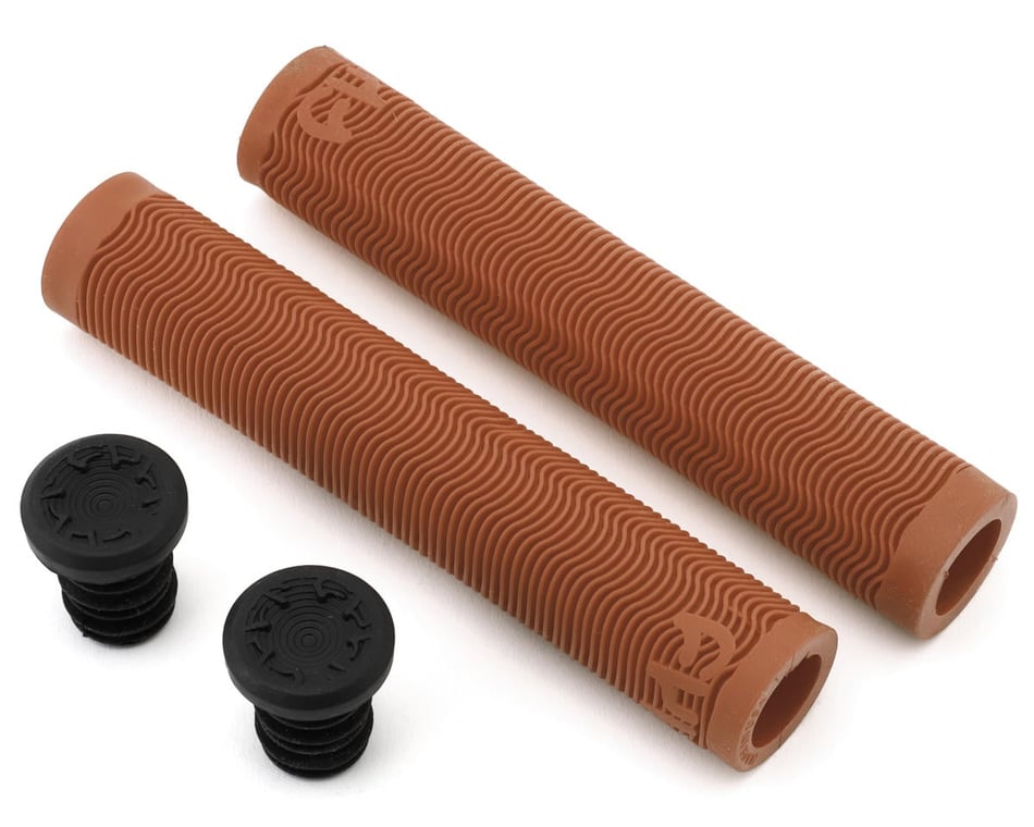 Cult Solo Grips (Gum) - Dan's Comp
